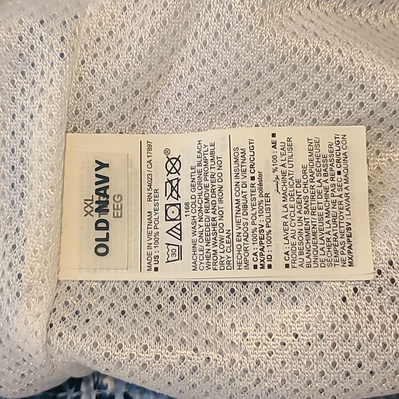 Old Navy swim trunks size XXL - Picture 5 of 6